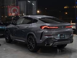 بی ئێم دەبڵیو X6